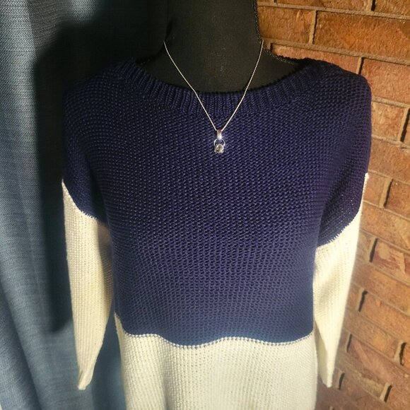 Lauren Ralph Lauren Women's Blue & White Colorblock 3/4 Sleeve Sweater - Size M - Picture 4 of 11